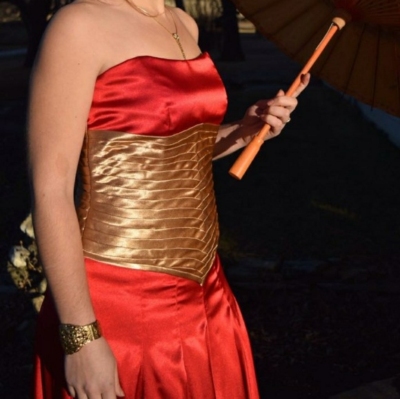 Satin Two-Piece Dress with Arrow Pleating - Picture 2 of 8